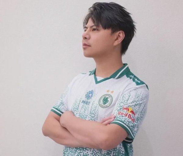 顶级配资 回旋镖，当年“你们丁神”加入Falcons时，小孩被踩得有多惨